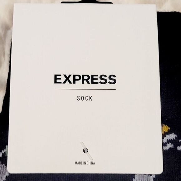 Express Champagne Bottle Dress Socks Wedding OSFM 8-13 Shoe Size New OOS - Picture 7 of 8